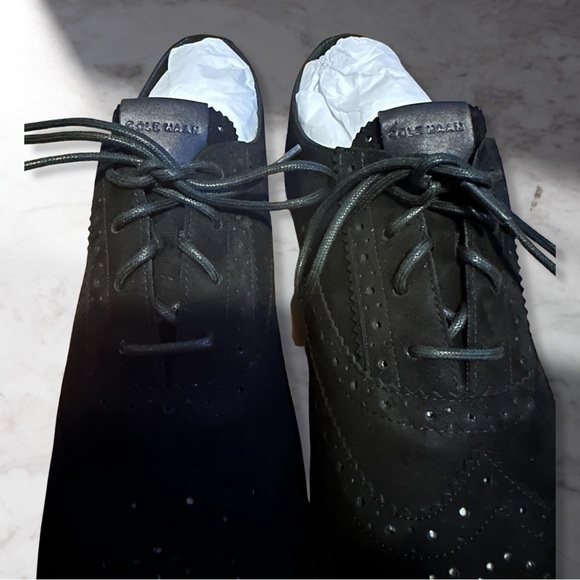 NIB Cole Haan Grand Tour Suede Wintip Oxford In Black Suede Women’s Size 9.5 - Picture 8 of 9